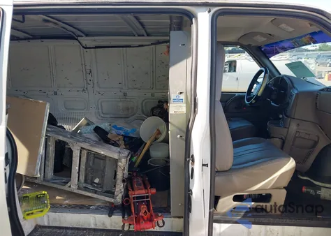 2002 Chevrolet Astro from USA, damaged, VIN 1GCDM19X42B126929